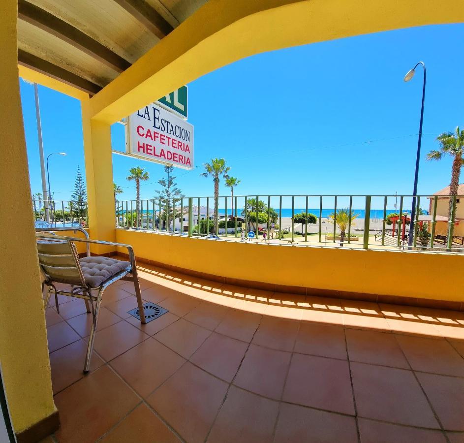 Hostal La Estacion Бенахарафе Экстерьер фото